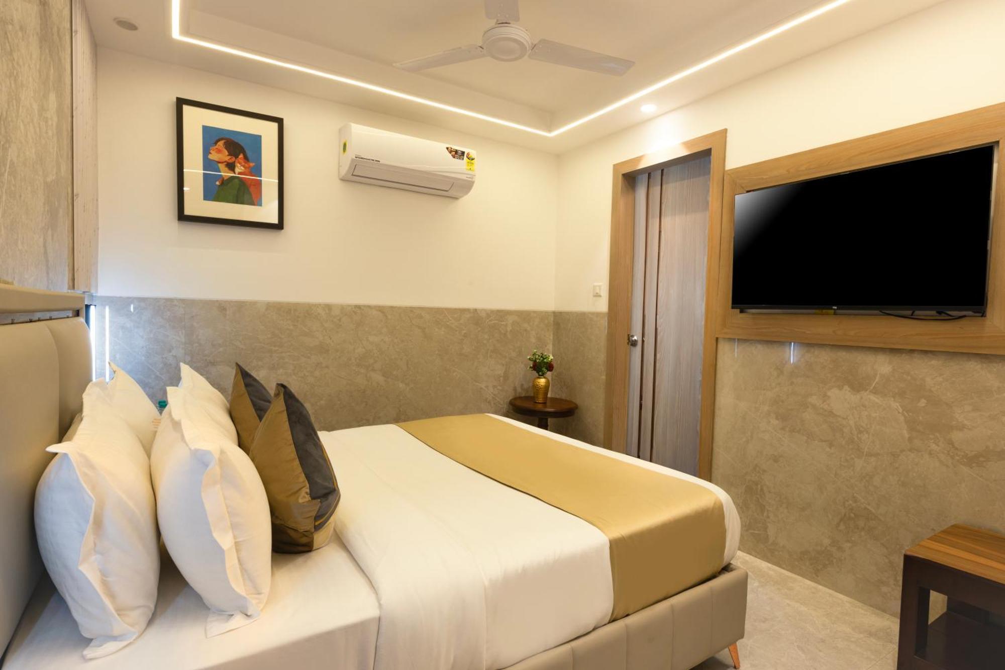 The Orion Hotel Era - Delhi Airport New Delhi Exterior photo