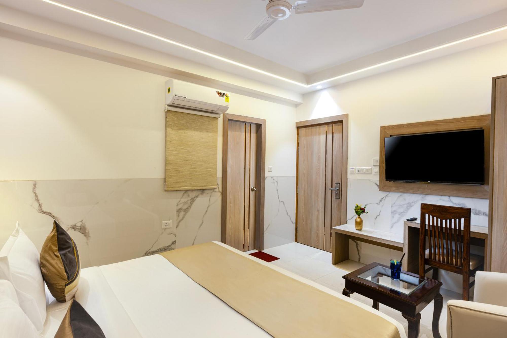 The Orion Hotel Era - Delhi Airport New Delhi Exterior photo