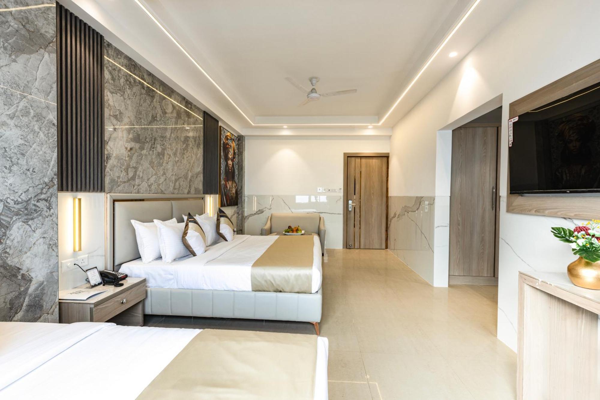 The Orion Hotel Era - Delhi Airport New Delhi Exterior photo