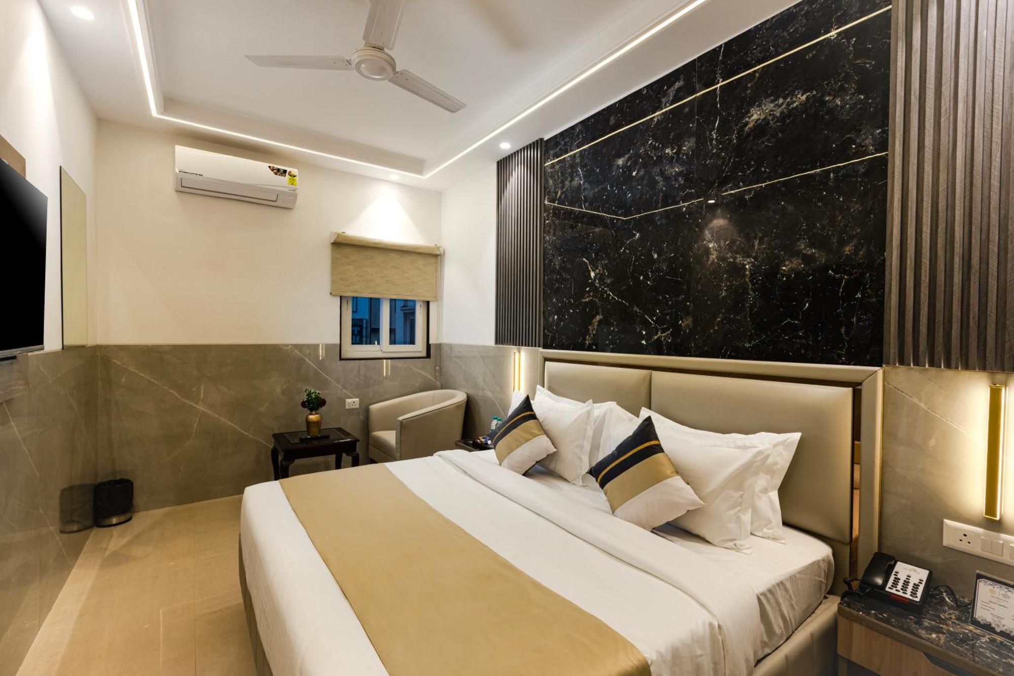 The Orion Hotel Era - Delhi Airport New Delhi Exterior photo