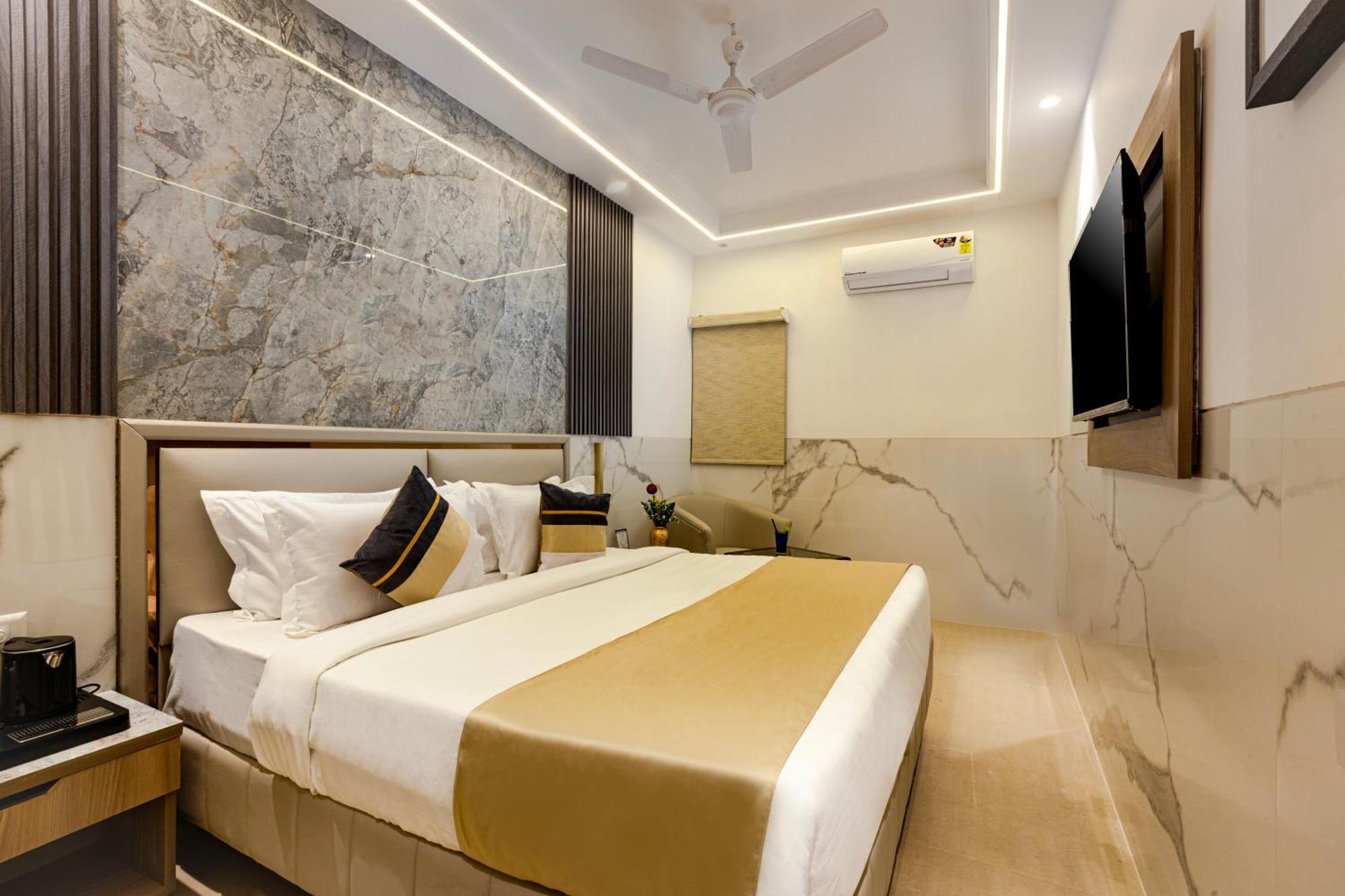 The Orion Hotel Era - Delhi Airport New Delhi Exterior photo